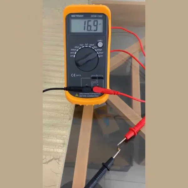 Metravi-DCM-1502-Capacitance-Meter-4-600x600